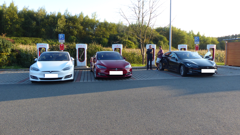 Illustration for article titled The Electric 2020 Porsche Taycan: What We Learned Over 400 Fast Miles